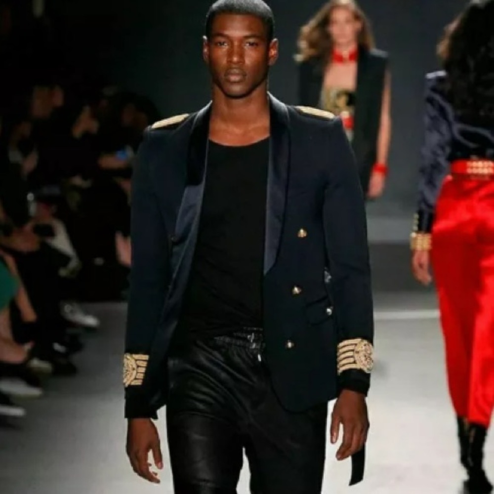 Balmain X H&M  Shawl Collar Wool Blazer Size EU 44 / US 34R Black Gold